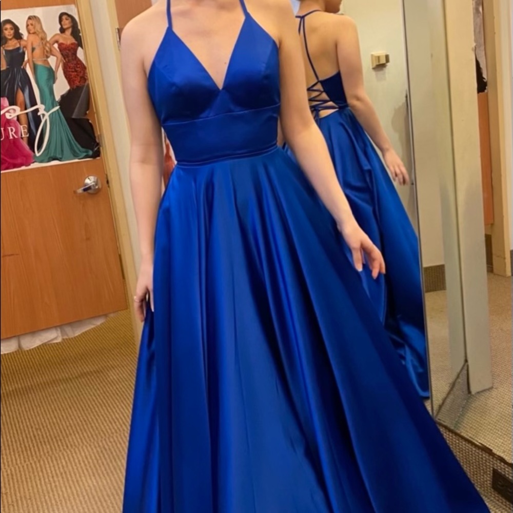 Faviana Glamour prom dress in royal blue